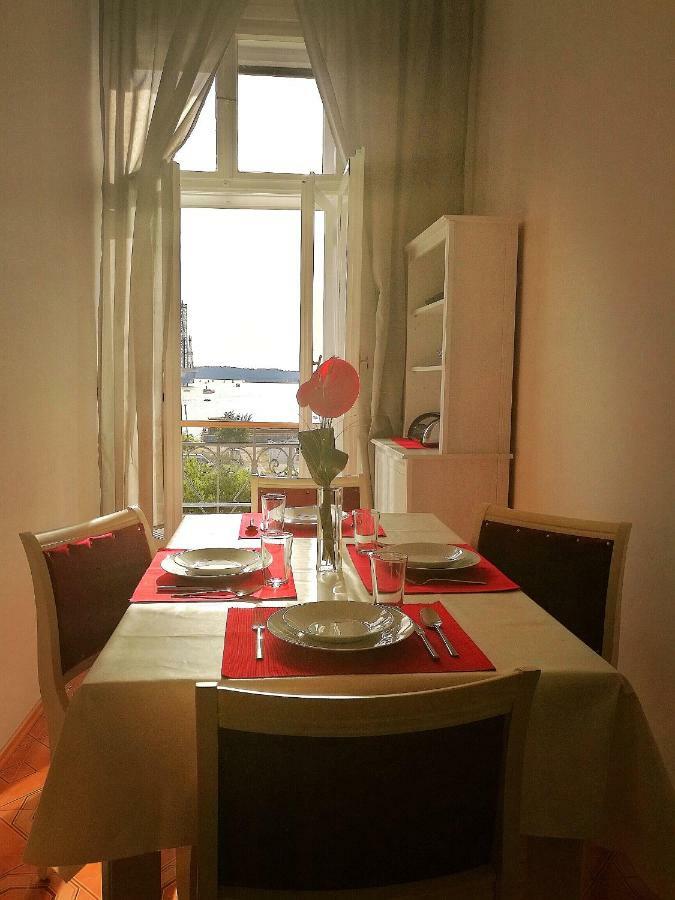 App Obrovac In The Centre - With Amazing Sea View! Lejlighed Pula Eksteriør billede